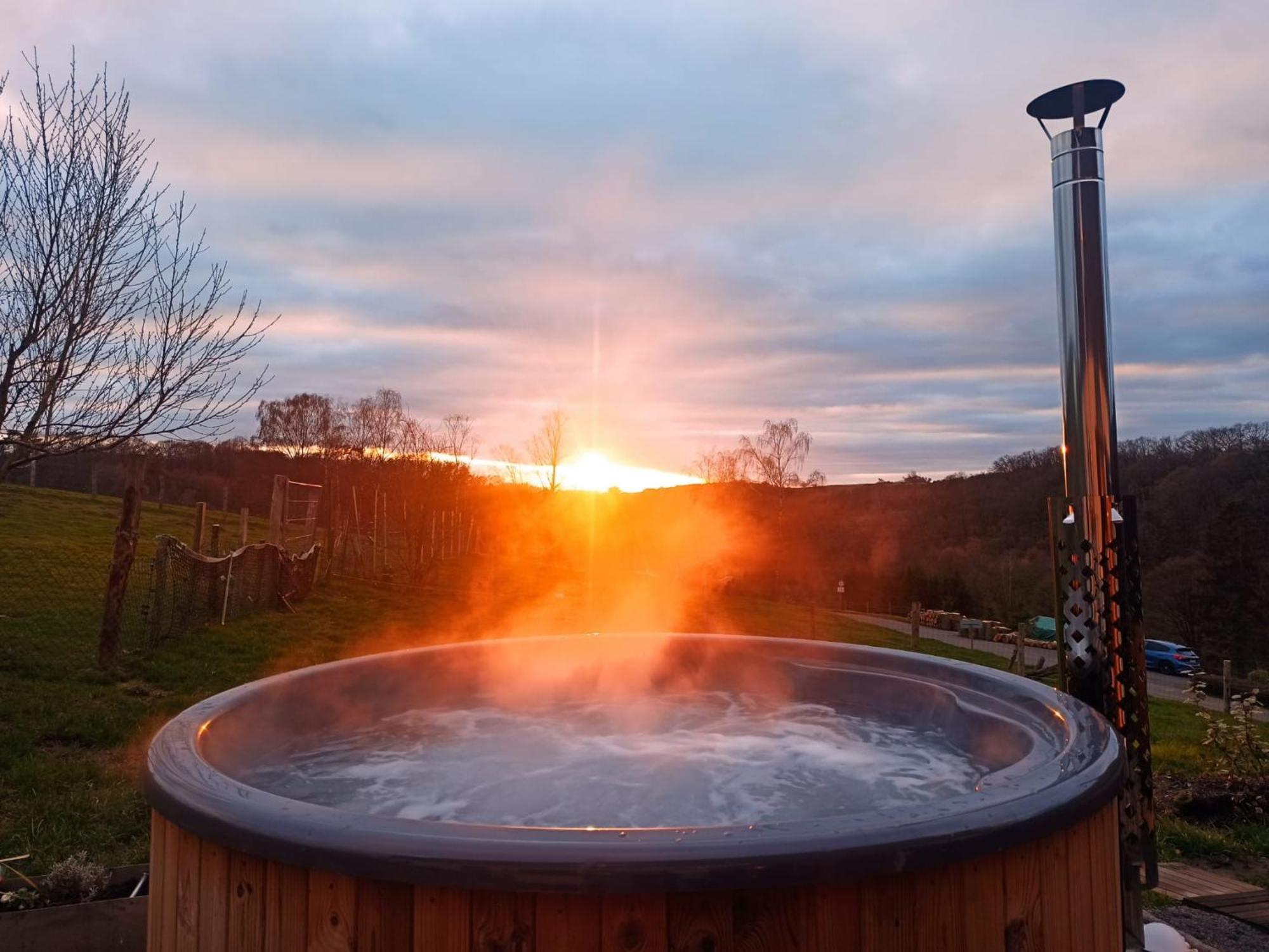 Wellness Ferienwohnung Biene Im Bergischen Land Much Luaran gambar