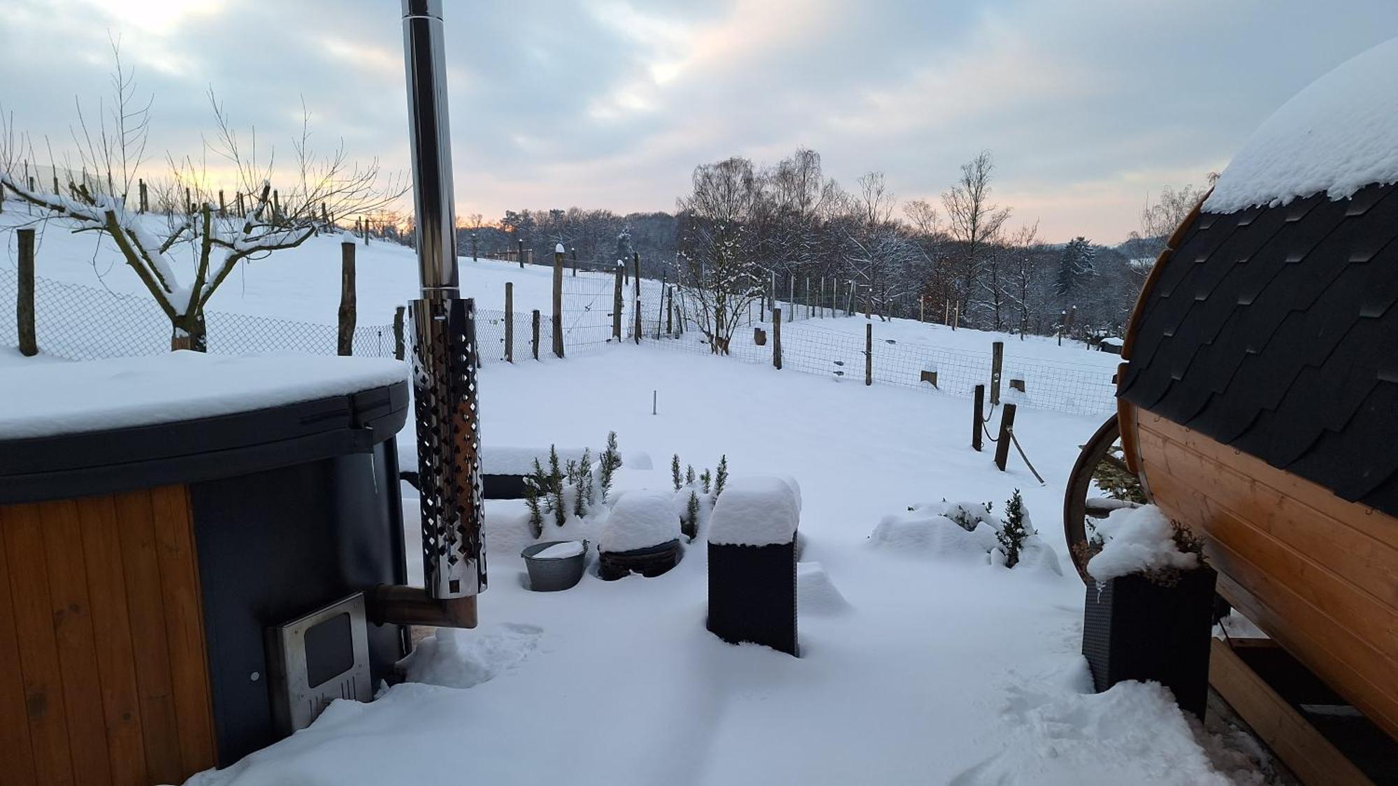 Wellness Ferienwohnung Biene Im Bergischen Land Much Luaran gambar